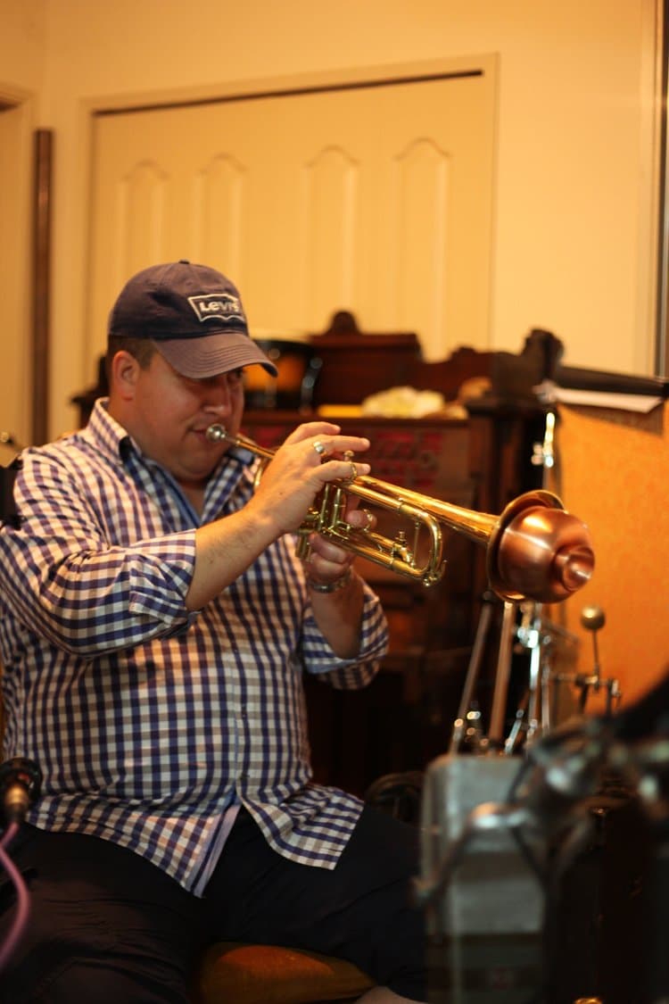 Angus Neil — photo 6